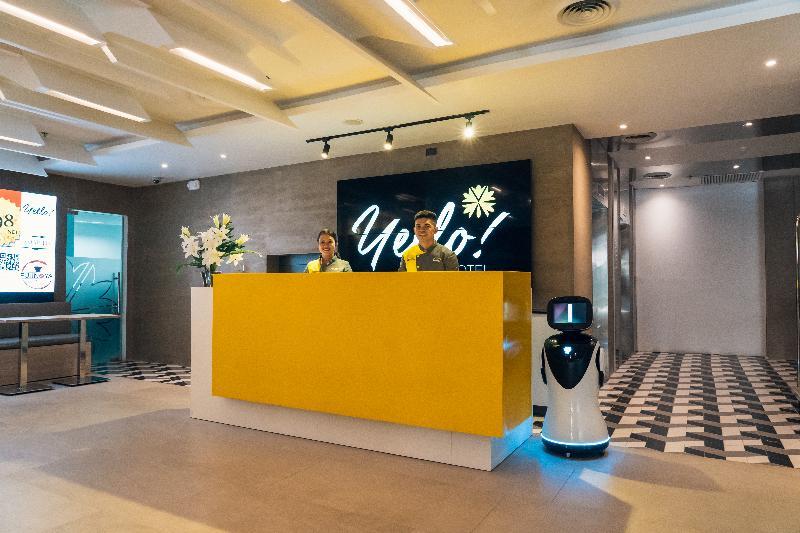 Yello Hotel Cebu Powered By Cocotel Buitenkant foto